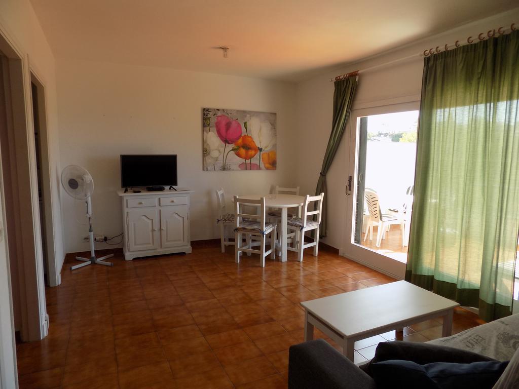 Apartamentos Encanto Del Mar Cala Galdana Kültér fotó