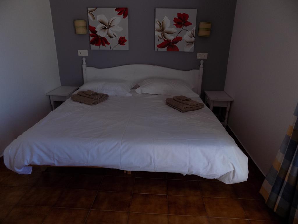 Apartamentos Encanto Del Mar Cala Galdana Kültér fotó